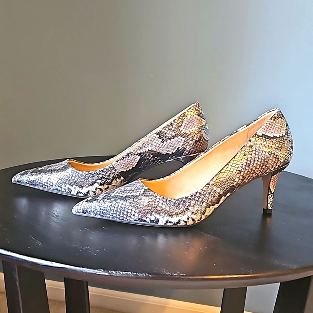 Silver snakeskin design Heels,Franco Sarto, NW, size 8M